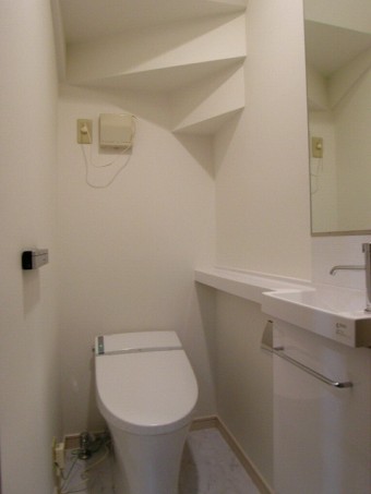 タンクレストイレ「サティス」 タンクレストイレ「サティス」